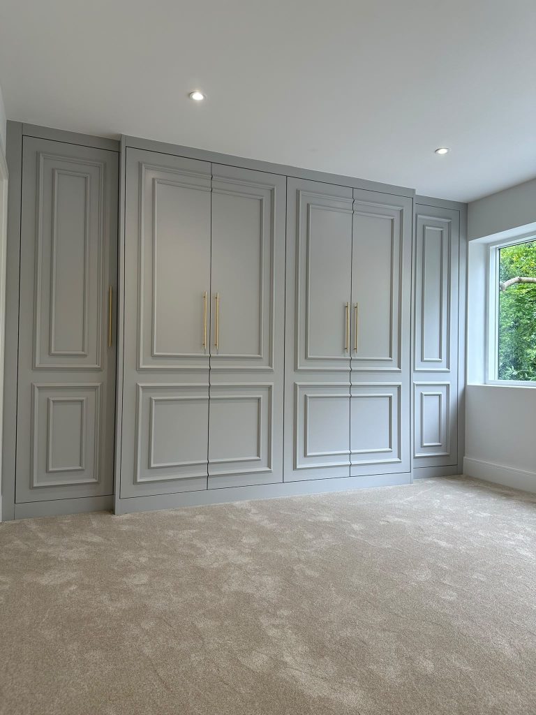 Classic Fitted Bedroom Wardrobes